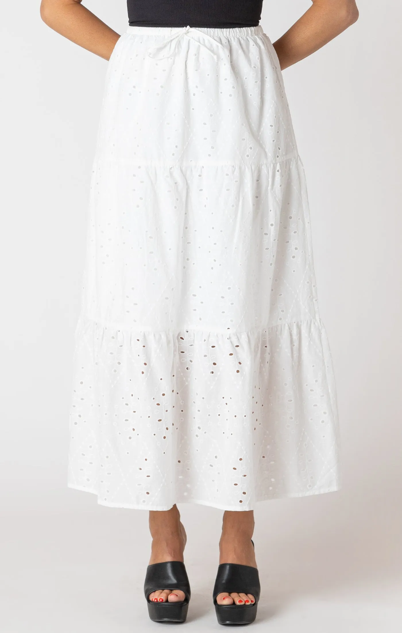 Room 34 Eyelet Maxi Skirt || White