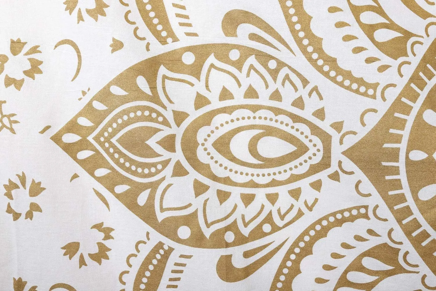 Traditional Mandala Hippie Wall Hanging, Cotton Ombre Tapestry (Golden Flower)